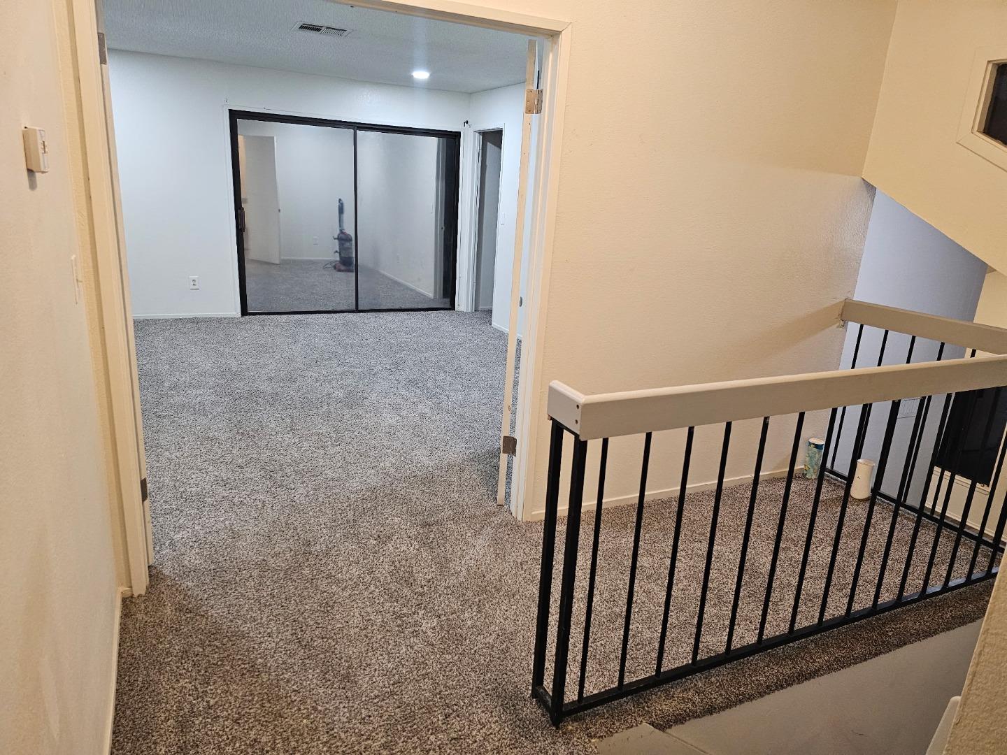 Detail Gallery Image 4 of 22 For 2705 Puder St, Bakersfield,  CA 93306 - 5 Beds | 2/1 Baths