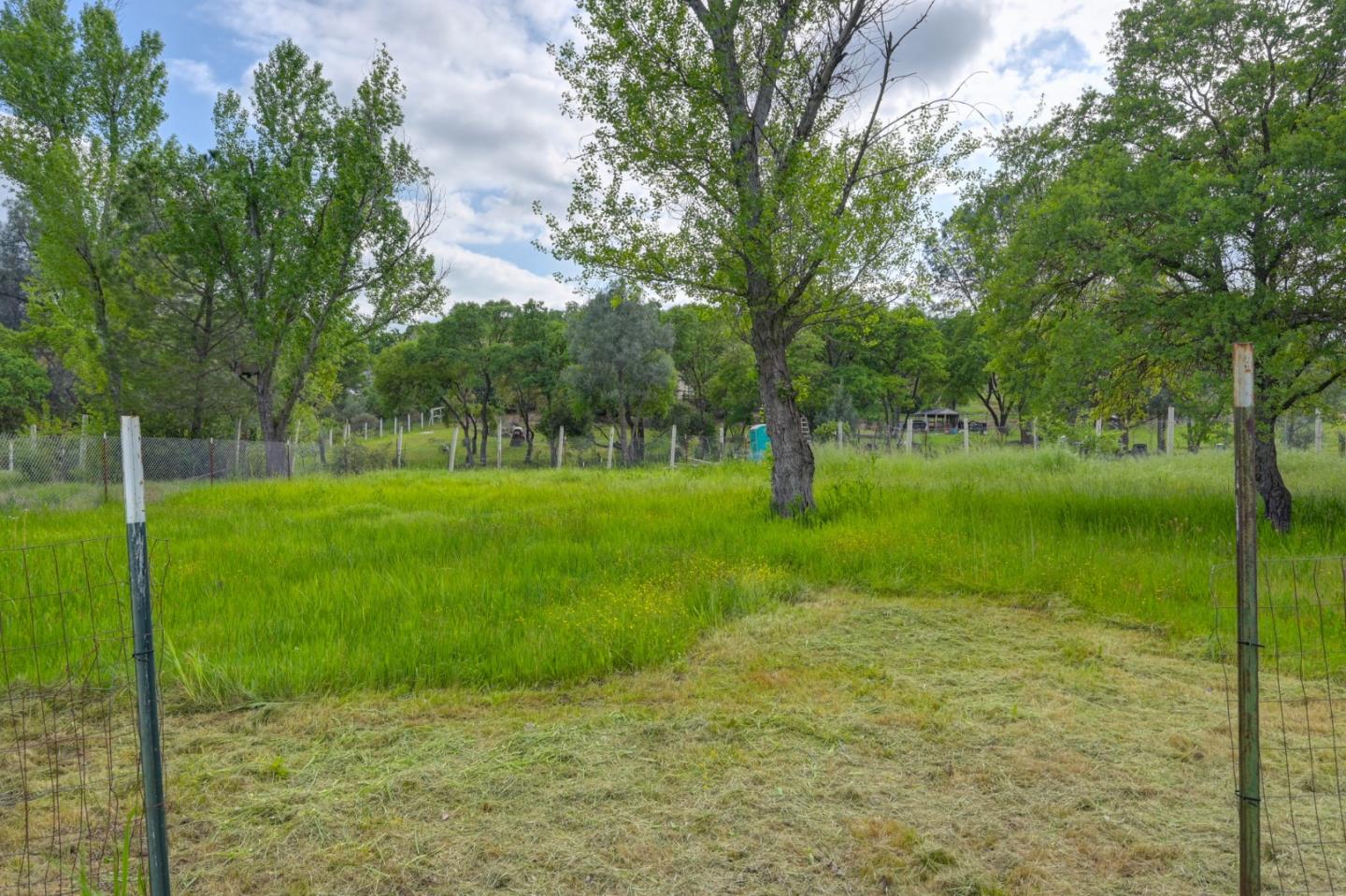 Detail Gallery Image 28 of 28 For 874 Feather Dr, Copperopolis,  CA 95228 - 3 Beds | 2 Baths