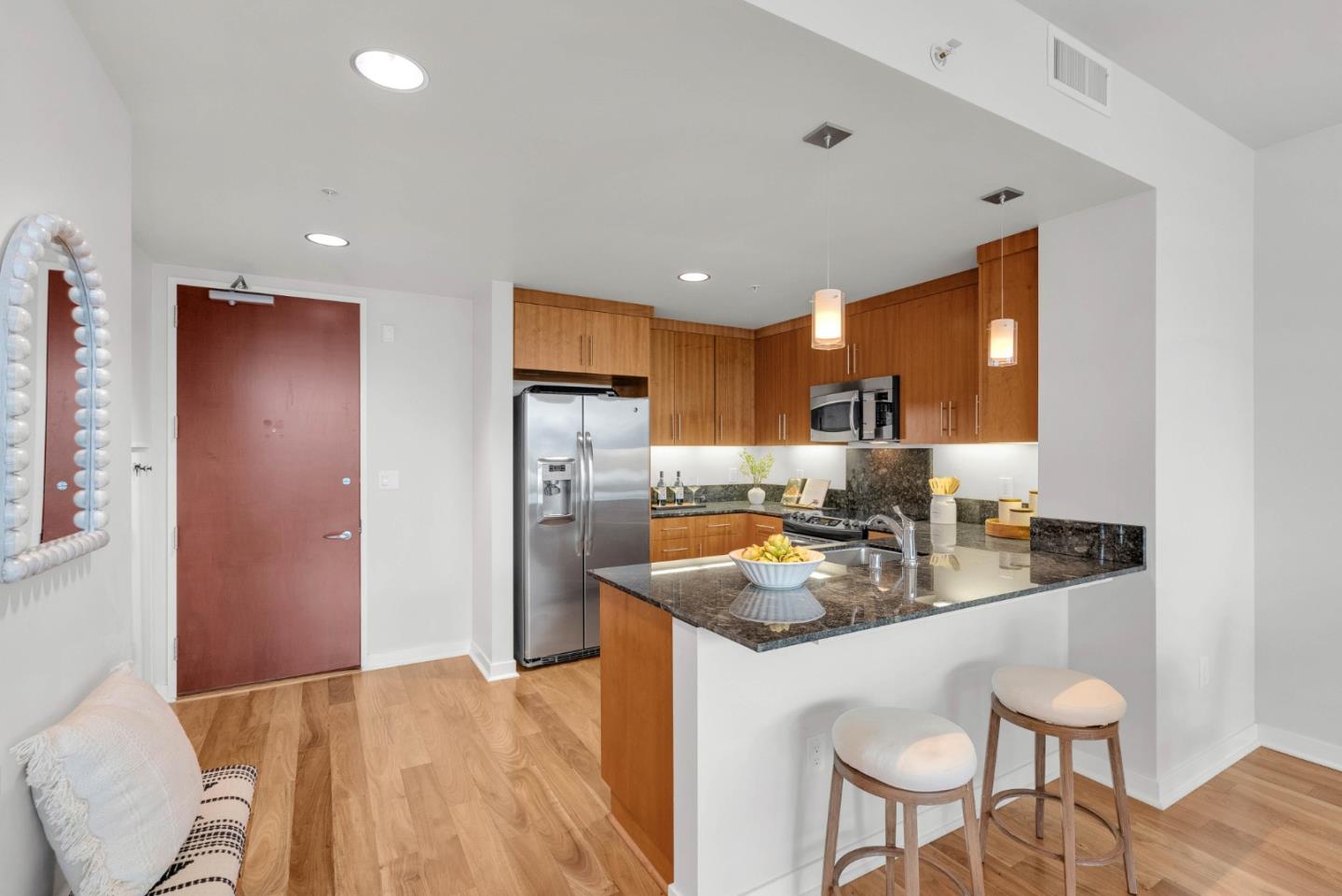 Detail Gallery Image 14 of 38 For 38 N Almaden Blvd #1805,  San Jose,  CA 95110 - 1 Beds | 1 Baths