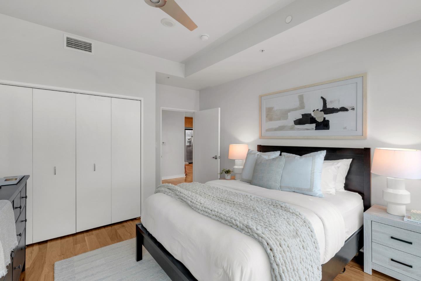 Detail Gallery Image 22 of 38 For 38 N Almaden Blvd #1805,  San Jose,  CA 95110 - 1 Beds | 1 Baths