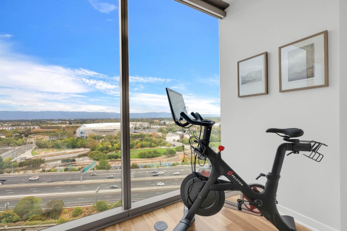 Detail Gallery Image 24 of 38 For 38 N Almaden Blvd #1805,  San Jose,  CA 95110 - 1 Beds | 1 Baths