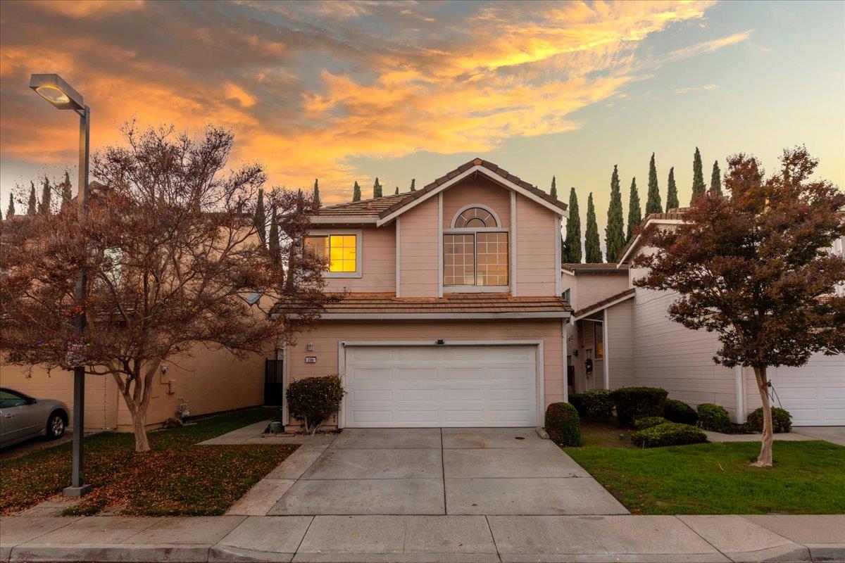 Detail Gallery Image 30 of 46 For 239 Kerry Cmn, Fremont,  CA 94536 - 4 Beds | 3 Baths