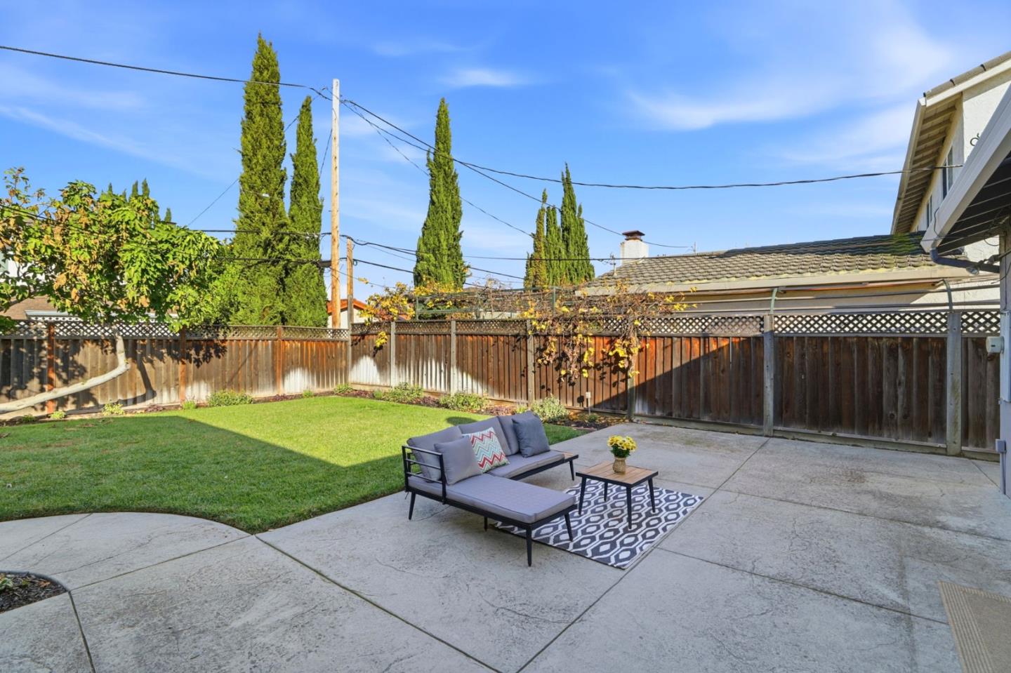 Detail Gallery Image 33 of 43 For 2333 Downing Ave, San Jose,  CA 95128 - 4 Beds | 2 Baths