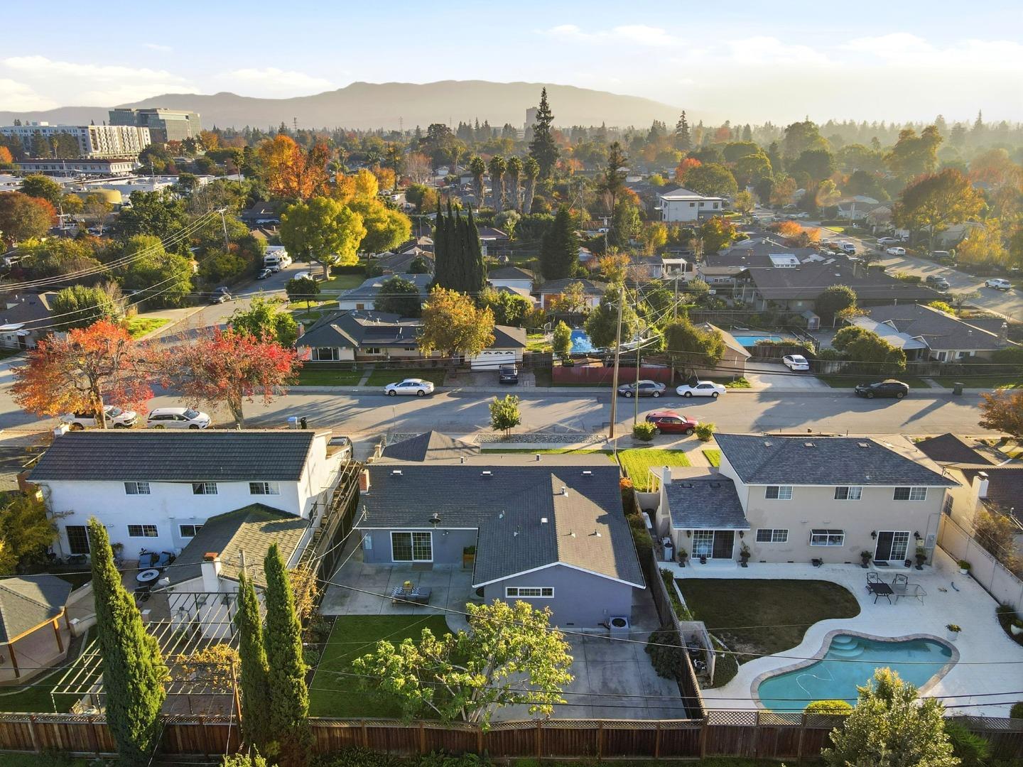 Detail Gallery Image 41 of 43 For 2333 Downing Ave, San Jose,  CA 95128 - 4 Beds | 2 Baths