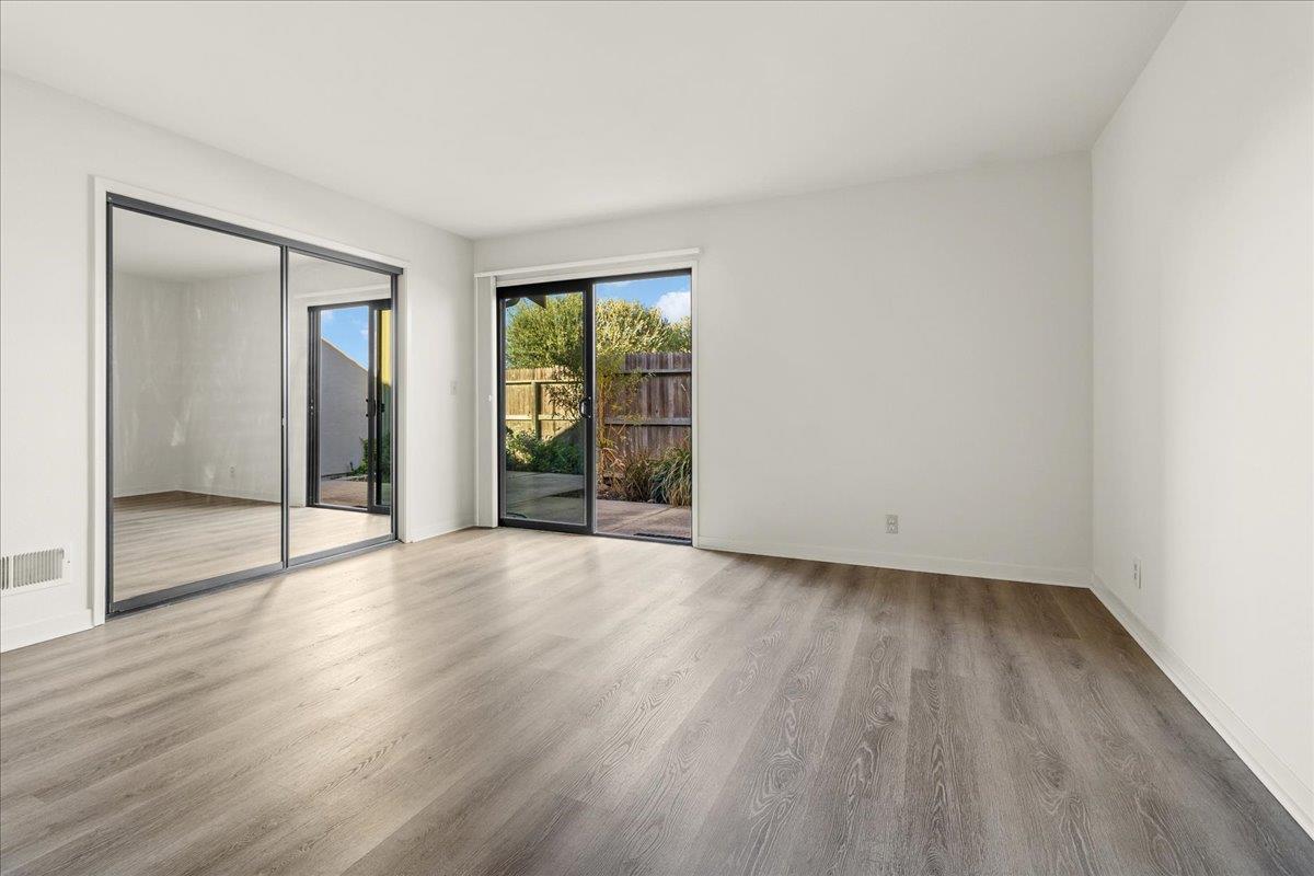 Detail Gallery Image 19 of 39 For 118 Nissen Rd #1,  Salinas,  CA 93901 - 2 Beds | 2 Baths