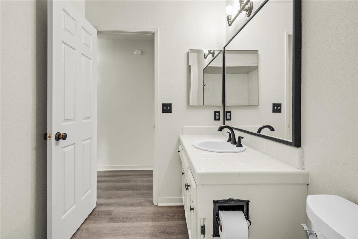 Detail Gallery Image 26 of 39 For 118 Nissen Rd #1,  Salinas,  CA 93901 - 2 Beds | 2 Baths