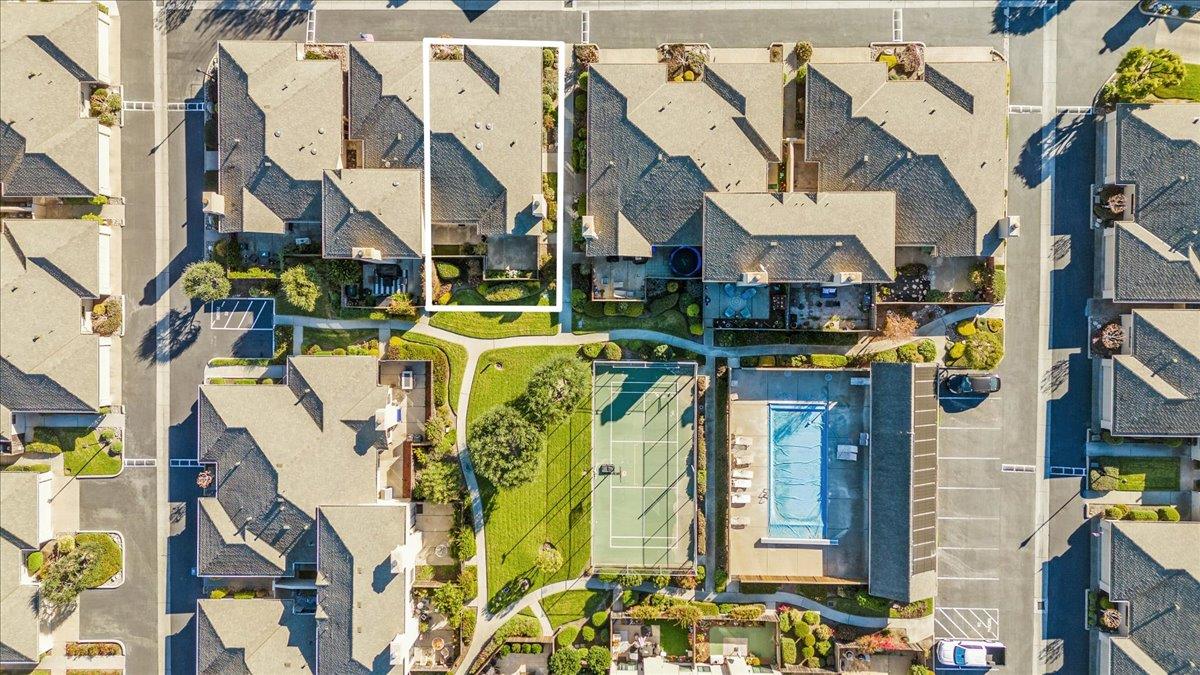 Detail Gallery Image 33 of 39 For 118 Nissen Rd #1,  Salinas,  CA 93901 - 2 Beds | 2 Baths