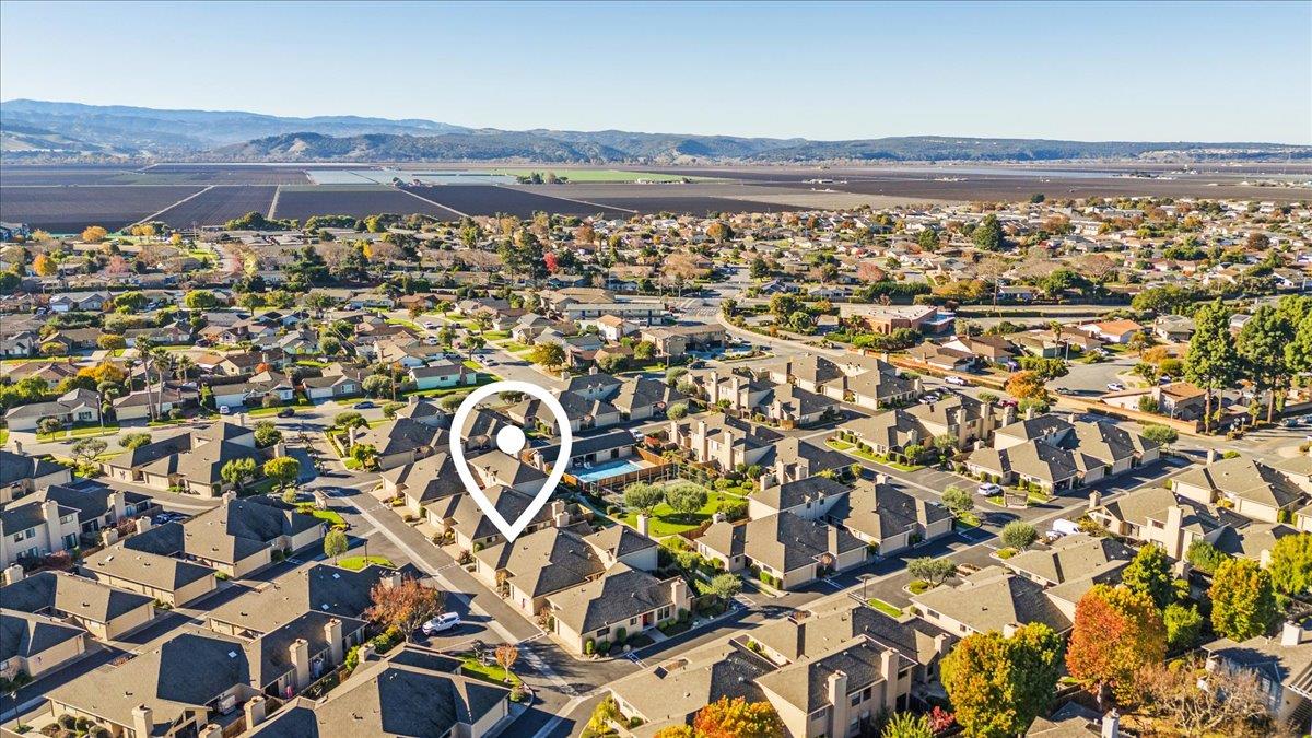 Detail Gallery Image 39 of 39 For 118 Nissen Rd #1,  Salinas,  CA 93901 - 2 Beds | 2 Baths