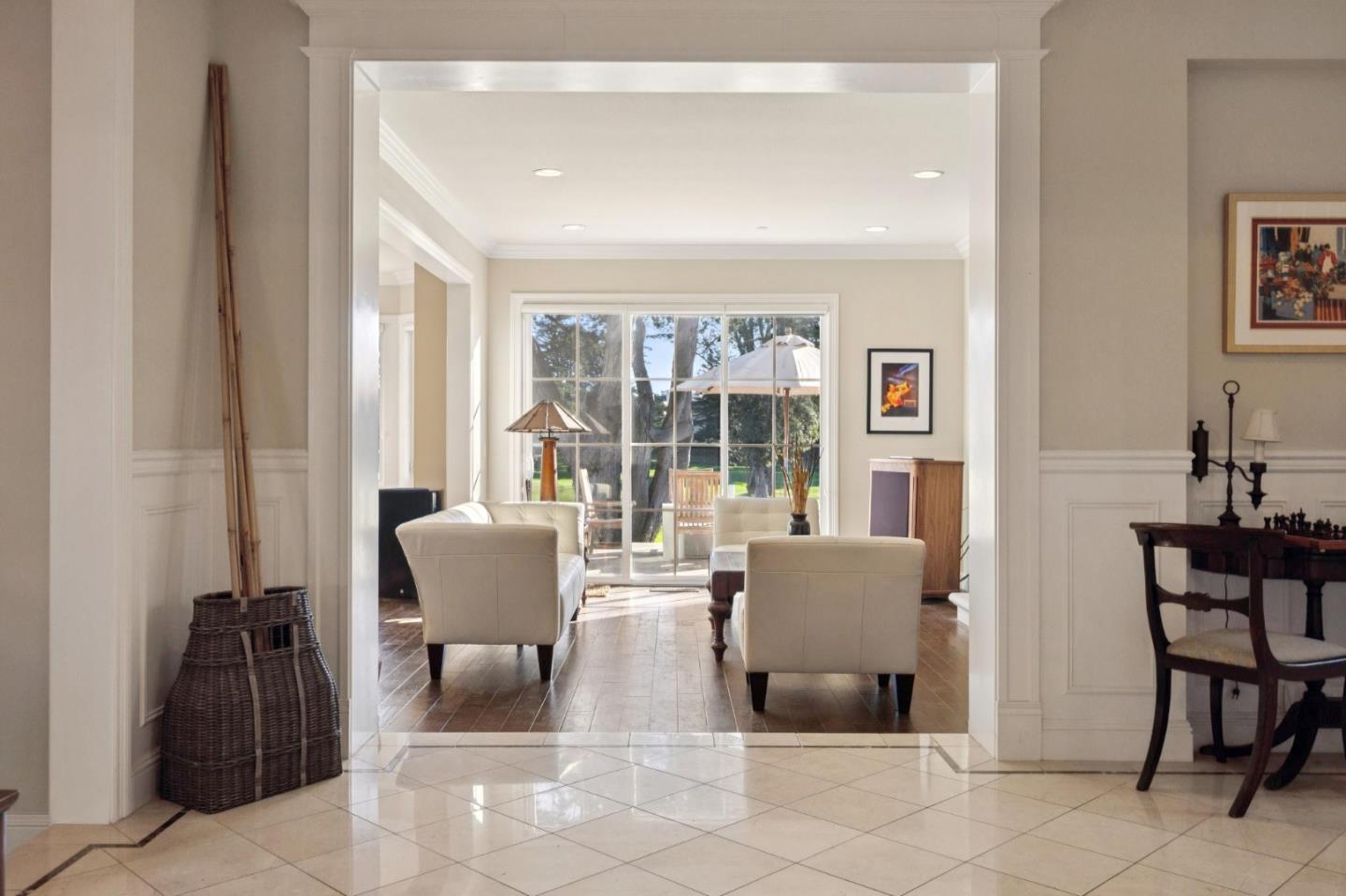 Detail Gallery Image 12 of 43 For 109 Carnoustie Dr, Half Moon Bay,  CA 94019 - 4 Beds | 3 Baths