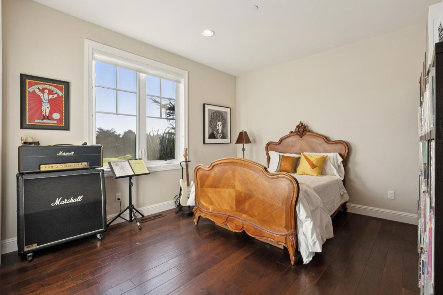 Detail Gallery Image 20 of 43 For 109 Carnoustie Dr, Half Moon Bay,  CA 94019 - 4 Beds | 3 Baths