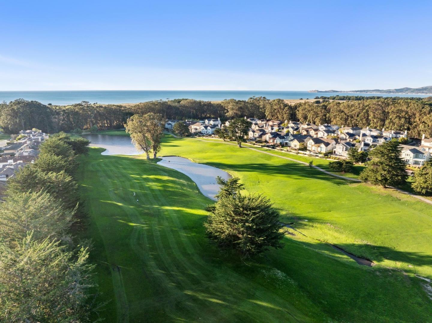 Detail Gallery Image 41 of 43 For 109 Carnoustie Dr, Half Moon Bay,  CA 94019 - 4 Beds | 3 Baths