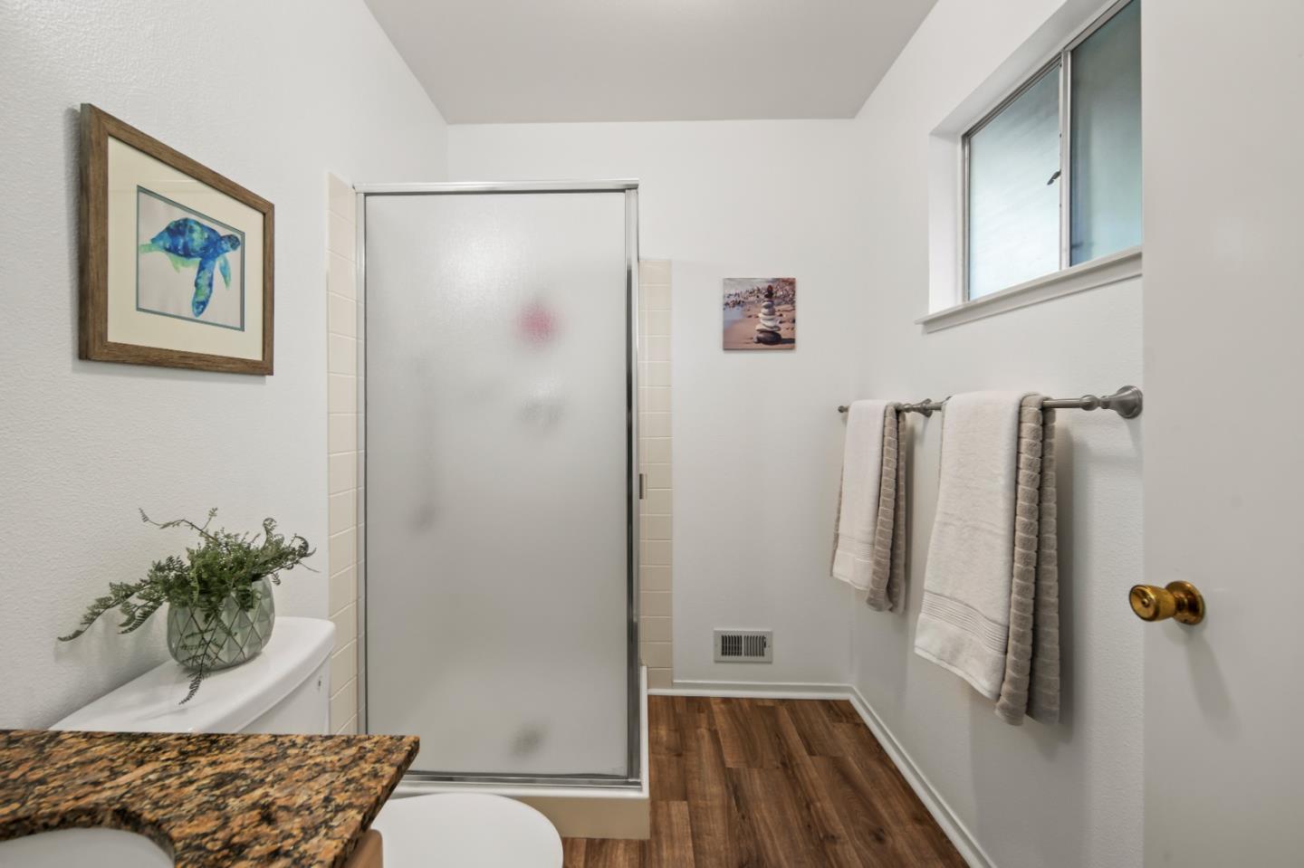 Detail Gallery Image 10 of 15 For 136 Hacienda Carmel, Carmel Valley,  CA 93923 - 2 Beds | 2 Baths