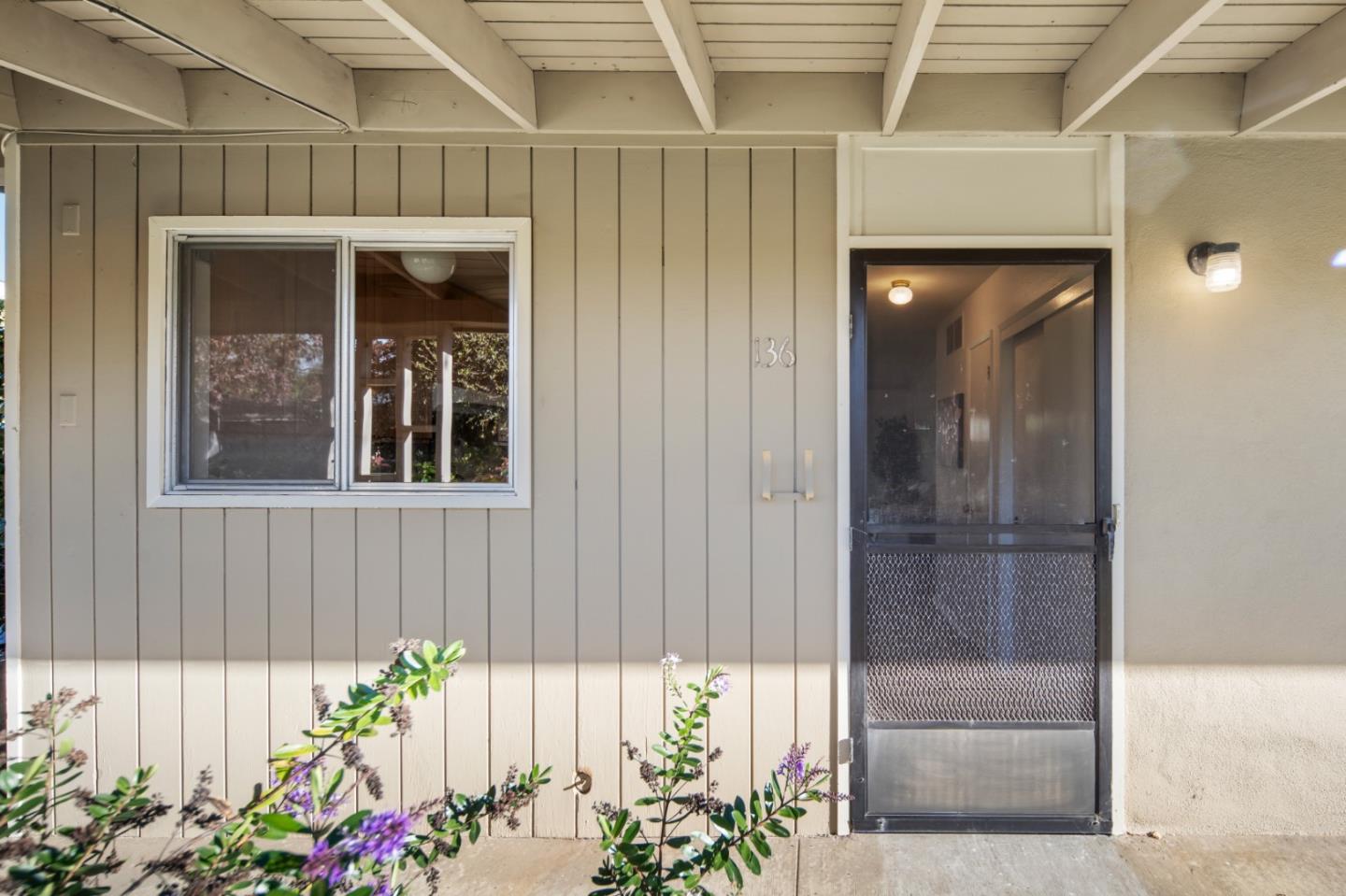 Detail Gallery Image 11 of 15 For 136 Hacienda Carmel, Carmel Valley,  CA 93923 - 2 Beds | 2 Baths