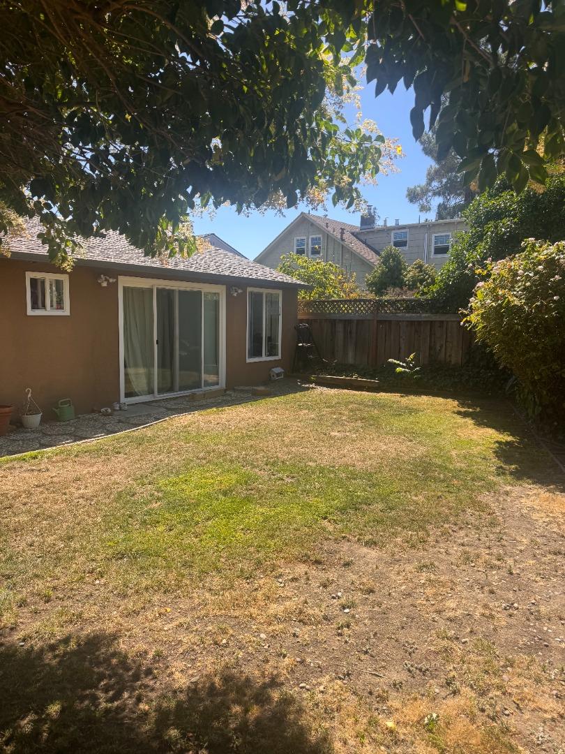 Detail Gallery Image 9 of 11 For 43b Grand Blvd 45b,  San Mateo,  CA 94401 - 0 Beds | 1 Baths