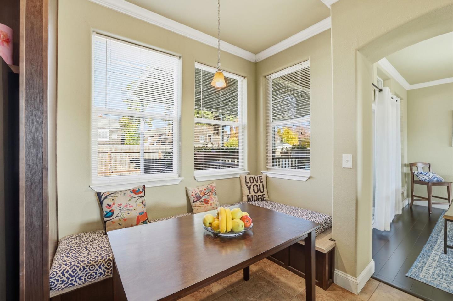Detail Gallery Image 13 of 46 For 125 N Mary Ave #17,  Sunnyvale,  CA 94086 - 3 Beds | 2 Baths