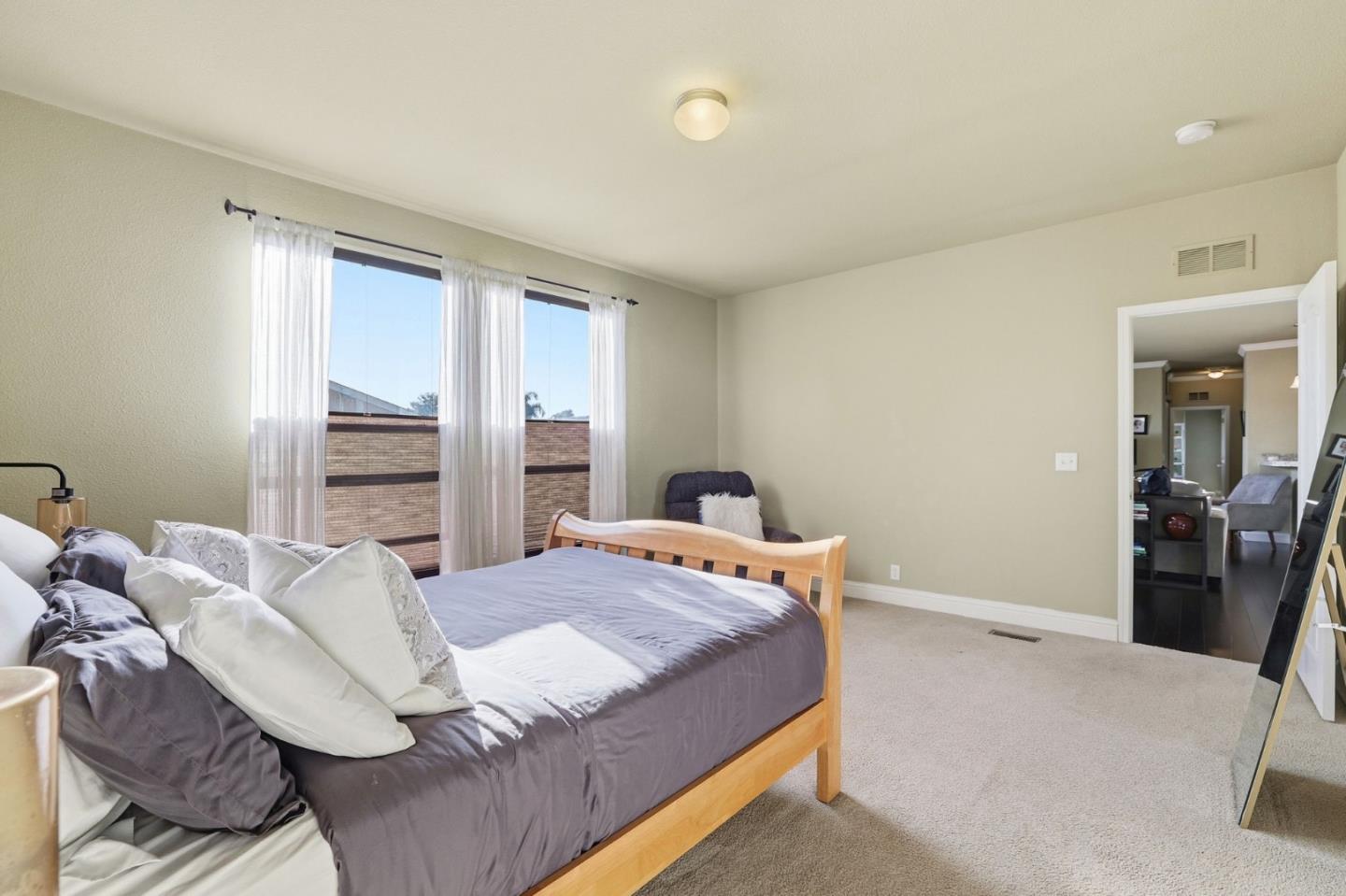 Detail Gallery Image 26 of 46 For 125 N Mary Ave #17,  Sunnyvale,  CA 94086 - 3 Beds | 2 Baths