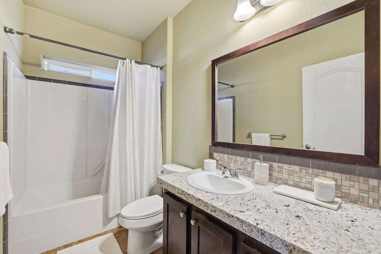 Detail Gallery Image 32 of 46 For 125 N Mary Ave #17,  Sunnyvale,  CA 94086 - 3 Beds | 2 Baths