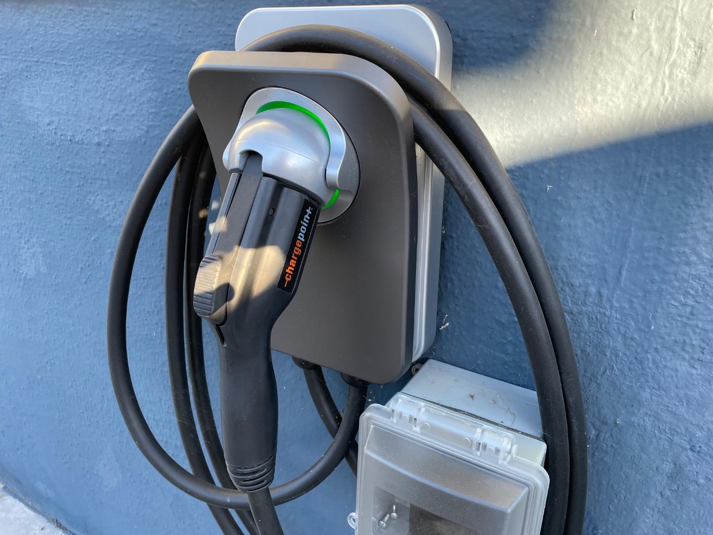 Detail Gallery Image 13 of 17 For 1153 Erin Way, Campbell,  CA 95008 - 3 Beds | 2 Baths