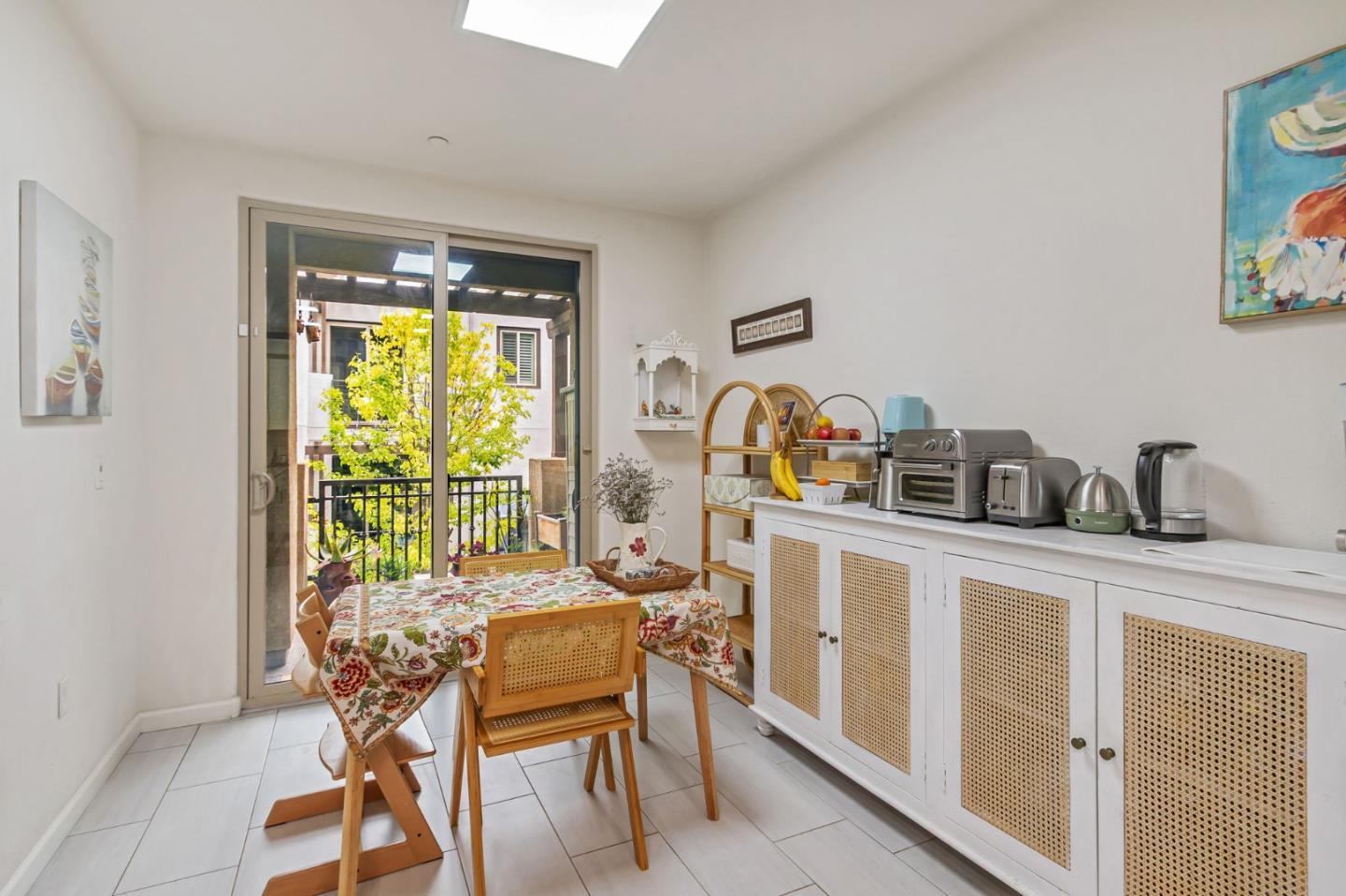 Detail Gallery Image 15 of 41 For 223 William Manly St #1,  San Jose,  CA 95136 - 3 Beds | 3 Baths