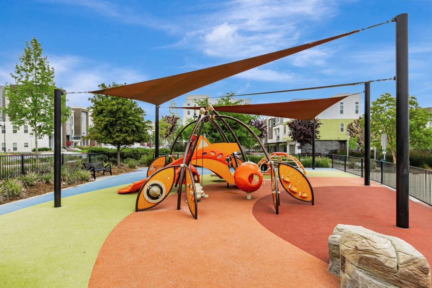 Detail Gallery Image 34 of 41 For 223 William Manly St #1,  San Jose,  CA 95136 - 3 Beds | 3 Baths