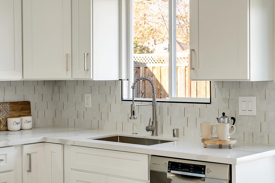 Detail Gallery Image 9 of 30 For 527 Maple Ave, Milpitas,  CA 95035 - 3 Beds | 2 Baths