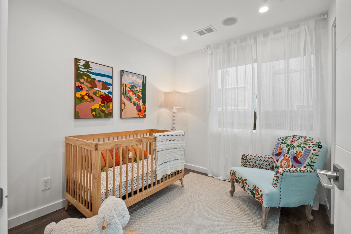 Detail Gallery Image 19 of 32 For 1300 2nd Ave, San Mateo,  CA 94401 - 4 Beds | 3 Baths