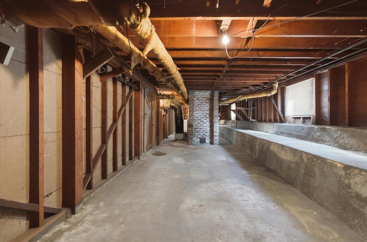 Detail Gallery Image 25 of 29 For 940 37th, Oakland,  CA 94608 - 3 Beds | 2 Baths