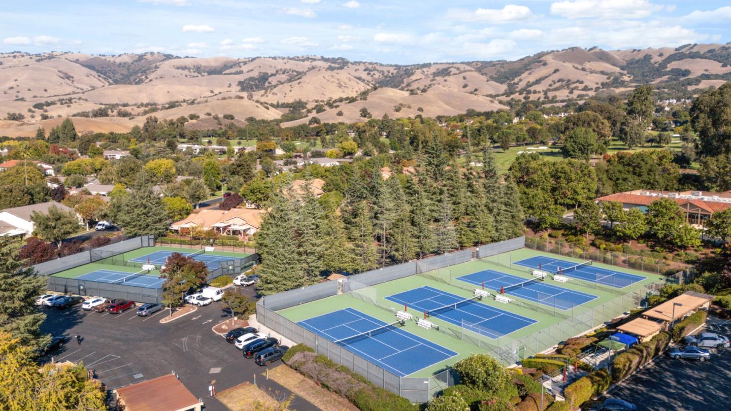 Detail Gallery Image 42 of 48 For 7704 Galloway Dr, San Jose,  CA 95135 - 2 Beds | 2 Baths