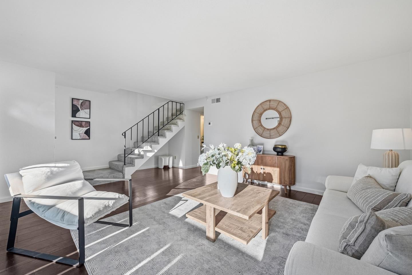 Photo #4: ML82029244 Listing: Photo #4