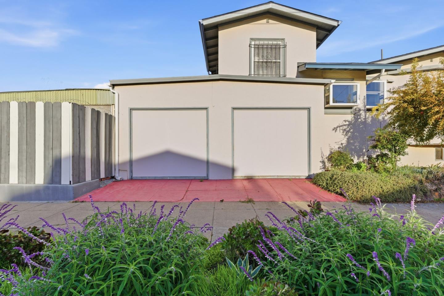 Detail Gallery Image 46 of 47 For 2801 Bartlett St, Oakland,  CA 94602 - 3 Beds | 1 Baths