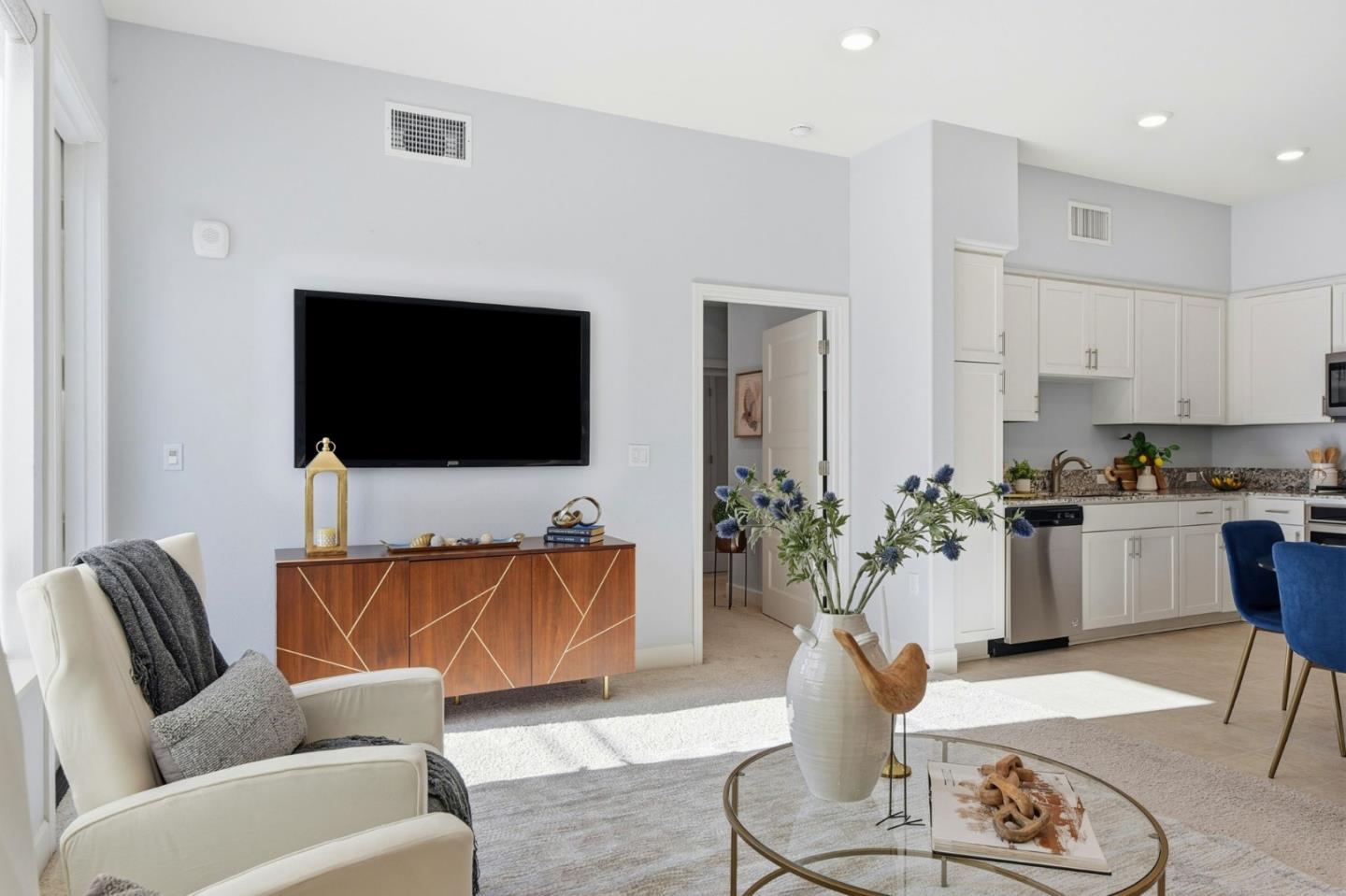 Detail Gallery Image 10 of 80 For 3027 Manuel St #3,  San Jose,  CA 95136 - 2 Beds | 2 Baths