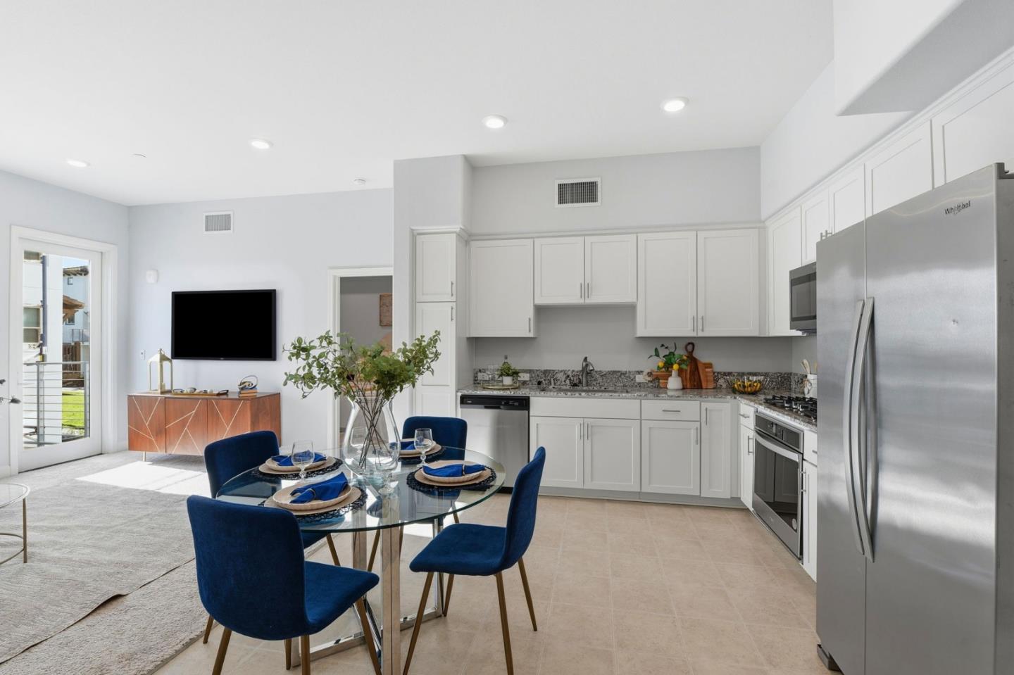 Detail Gallery Image 12 of 80 For 3027 Manuel St #3,  San Jose,  CA 95136 - 2 Beds | 2 Baths