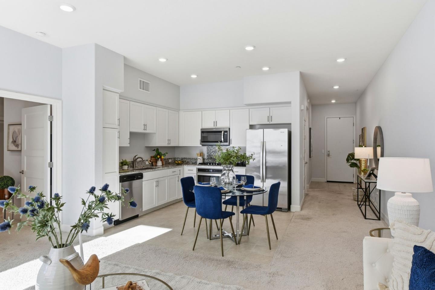 Detail Gallery Image 15 of 80 For 3027 Manuel St #3,  San Jose,  CA 95136 - 2 Beds | 2 Baths