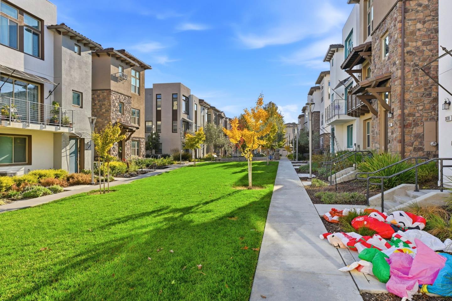 Detail Gallery Image 33 of 80 For 3027 Manuel St #3,  San Jose,  CA 95136 - 2 Beds | 2 Baths