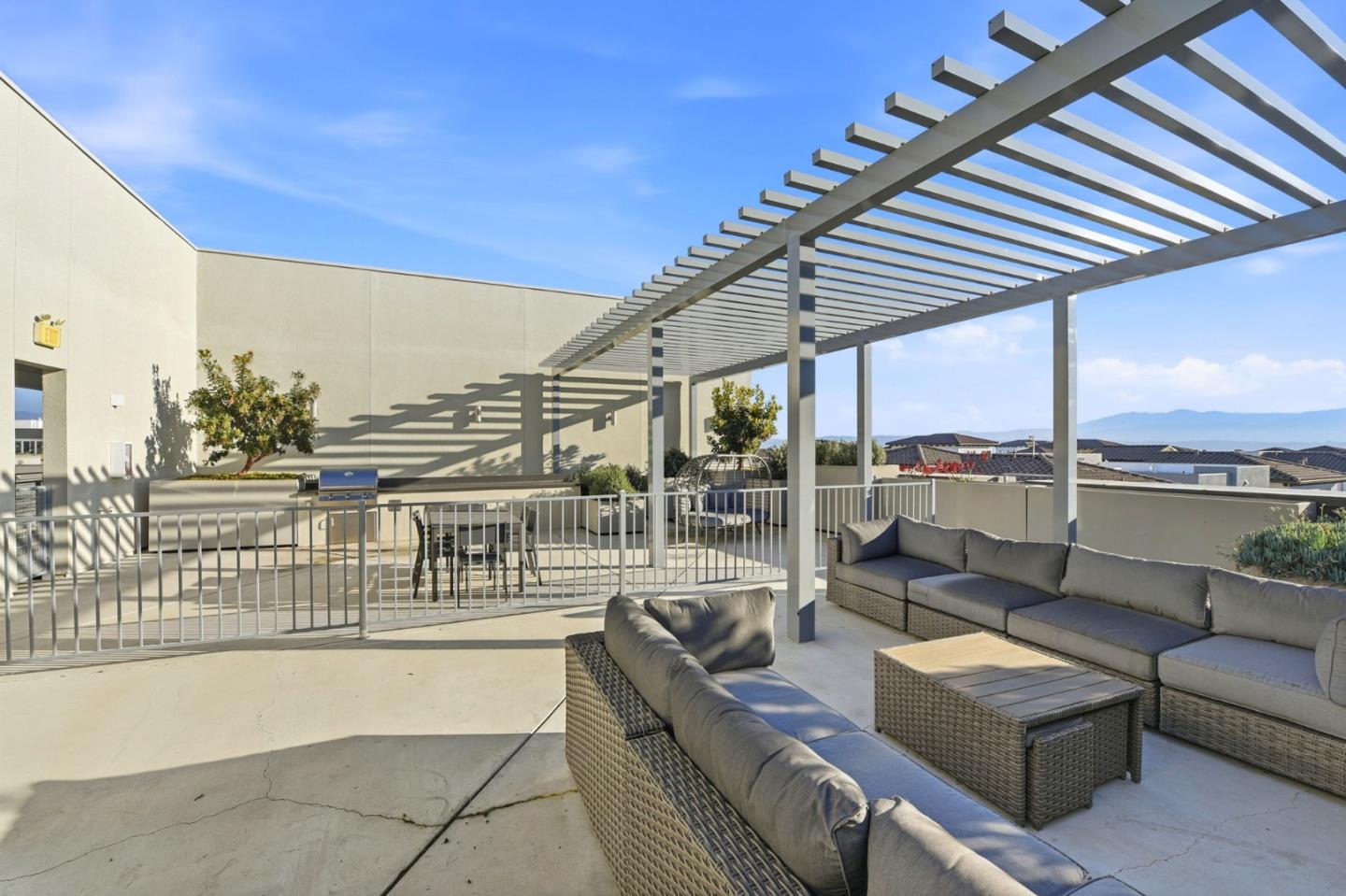 Detail Gallery Image 35 of 80 For 3027 Manuel St #3,  San Jose,  CA 95136 - 2 Beds | 2 Baths