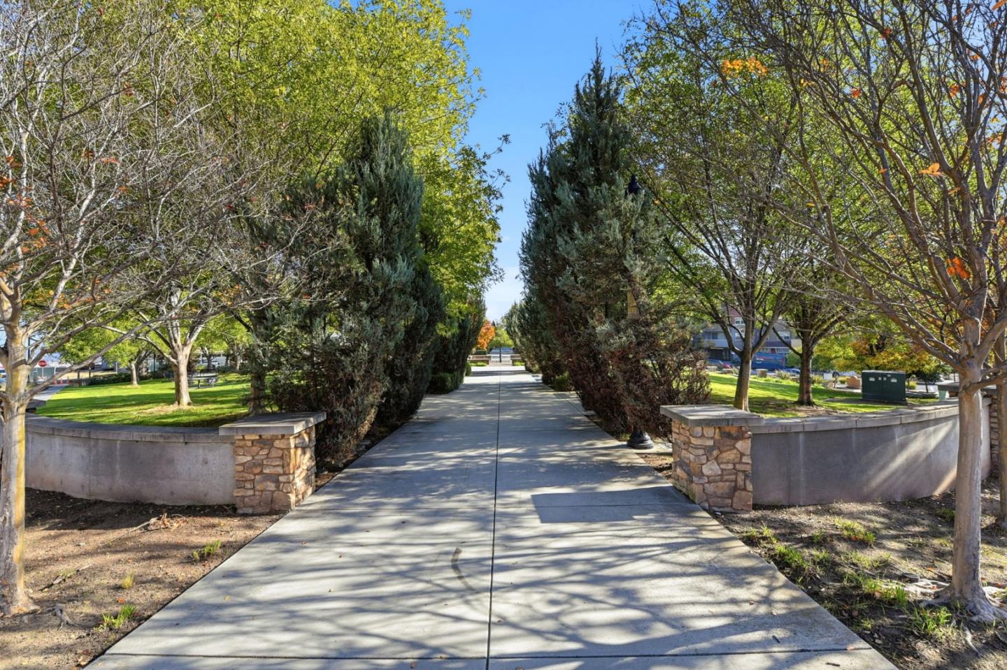 Detail Gallery Image 60 of 80 For 3027 Manuel St #3,  San Jose,  CA 95136 - 2 Beds | 2 Baths