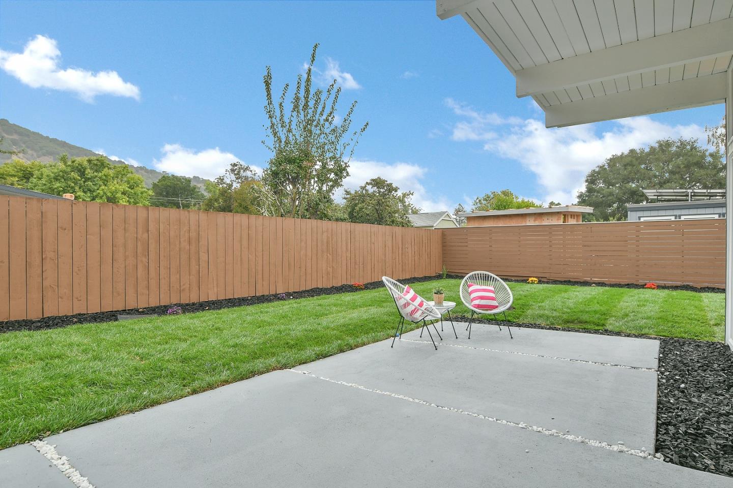 Detail Gallery Image 27 of 44 For 642 Appleberry Dr, San Rafael,  CA 94903 - 4 Beds | 2 Baths