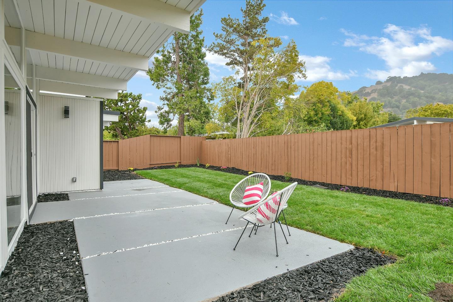 Detail Gallery Image 28 of 44 For 642 Appleberry Dr, San Rafael,  CA 94903 - 4 Beds | 2 Baths