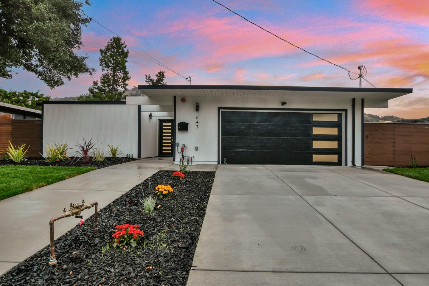 Detail Gallery Image 39 of 44 For 642 Appleberry Dr, San Rafael,  CA 94903 - 4 Beds | 2 Baths