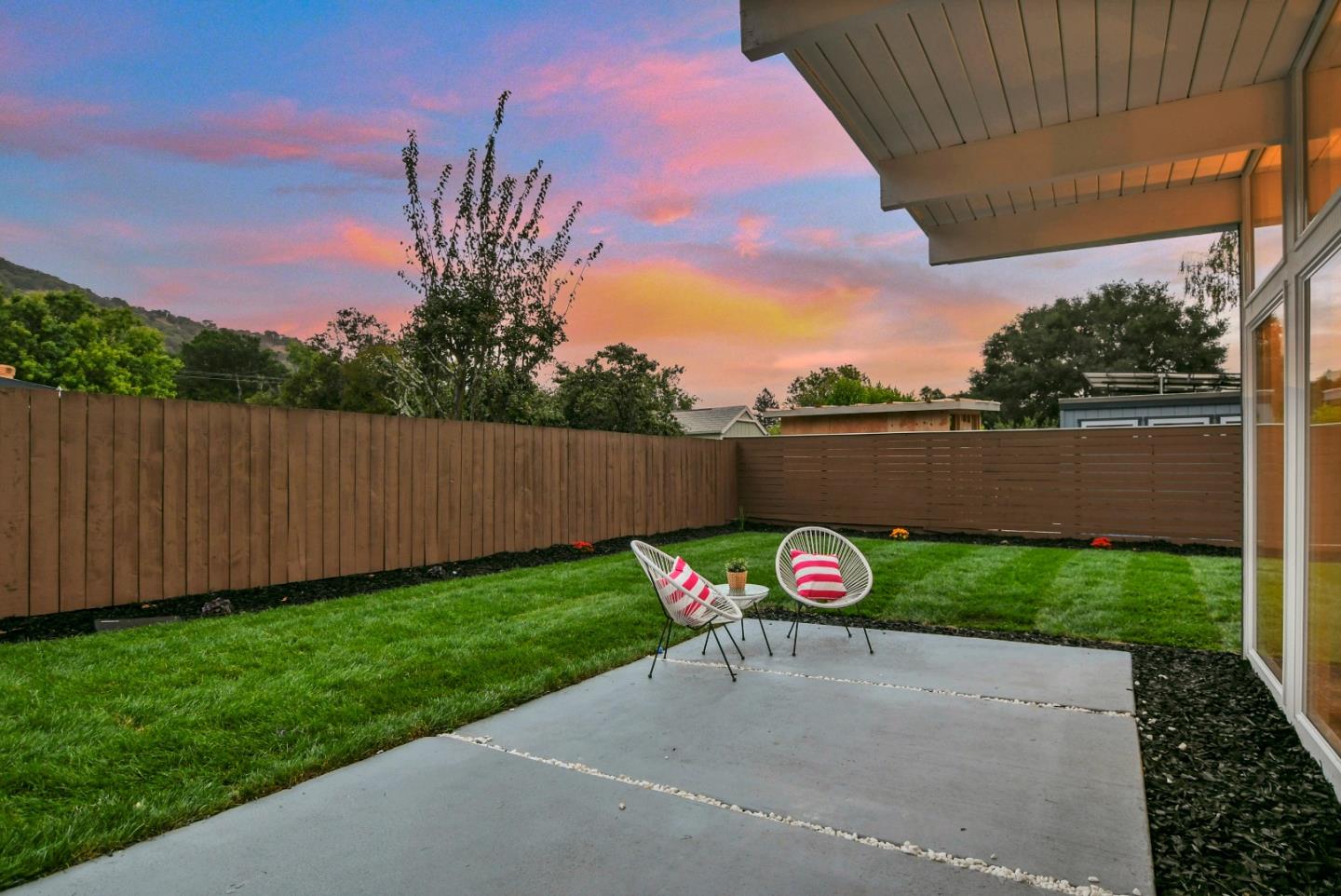 Detail Gallery Image 40 of 44 For 642 Appleberry Dr, San Rafael,  CA 94903 - 4 Beds | 2 Baths