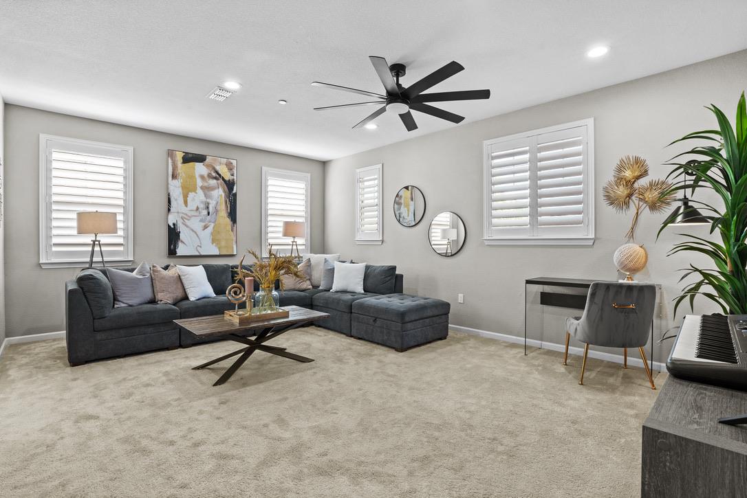 Detail Gallery Image 27 of 39 For 1737 Cranbrook Ct, Lathrop,  CA 95330 - 5 Beds | 4/1 Baths