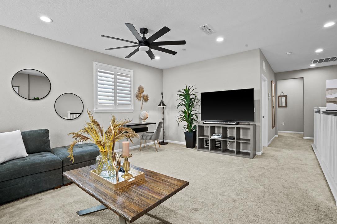 Detail Gallery Image 28 of 39 For 1737 Cranbrook Ct, Lathrop,  CA 95330 - 5 Beds | 4/1 Baths