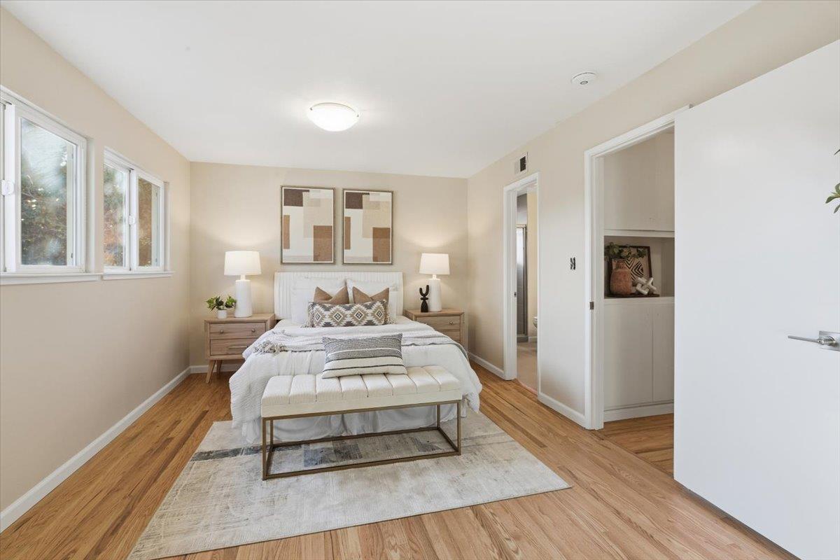 Detail Gallery Image 15 of 34 For 1542 Canna Ct, Mountain View,  CA 94043 - 3 Beds | 2/1 Baths