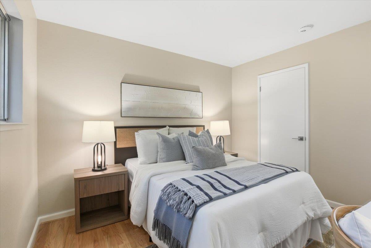 Detail Gallery Image 21 of 34 For 1542 Canna Ct, Mountain View,  CA 94043 - 3 Beds | 2/1 Baths