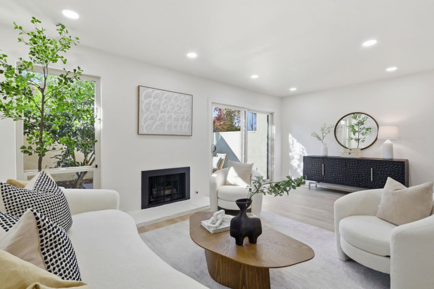 Detail Gallery Image 10 of 44 For 540 Valley Forge Way, Campbell,  CA 95008 - 3 Beds | 2/1 Baths