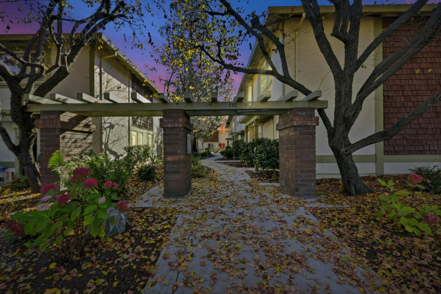 Detail Gallery Image 38 of 44 For 540 Valley Forge Way, Campbell,  CA 95008 - 3 Beds | 2/1 Baths