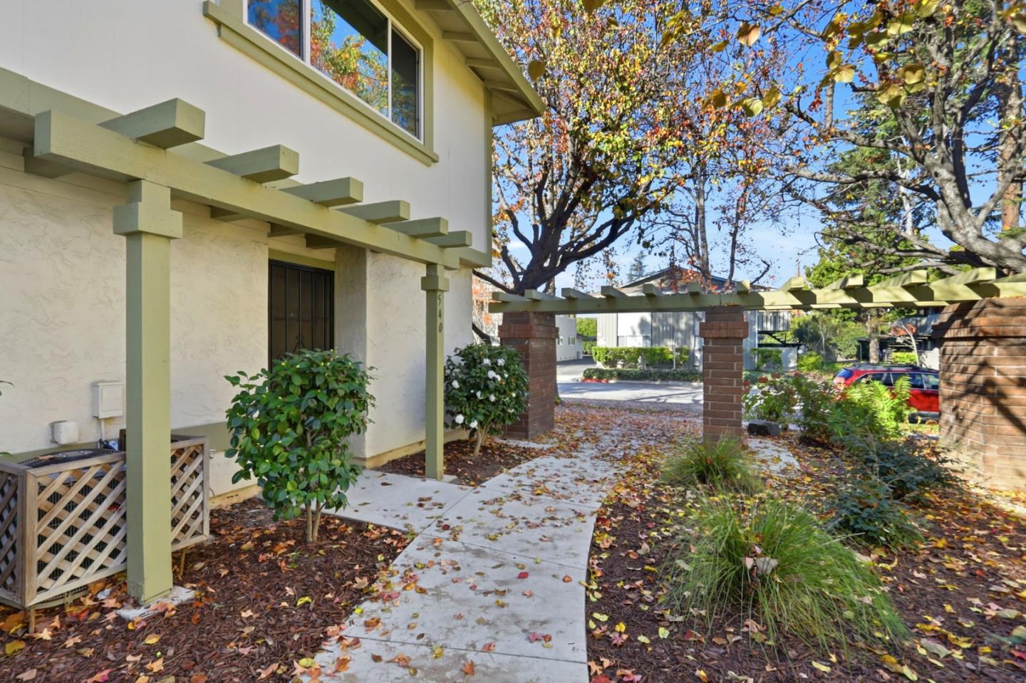 Detail Gallery Image 4 of 44 For 540 Valley Forge Way, Campbell,  CA 95008 - 3 Beds | 2/1 Baths