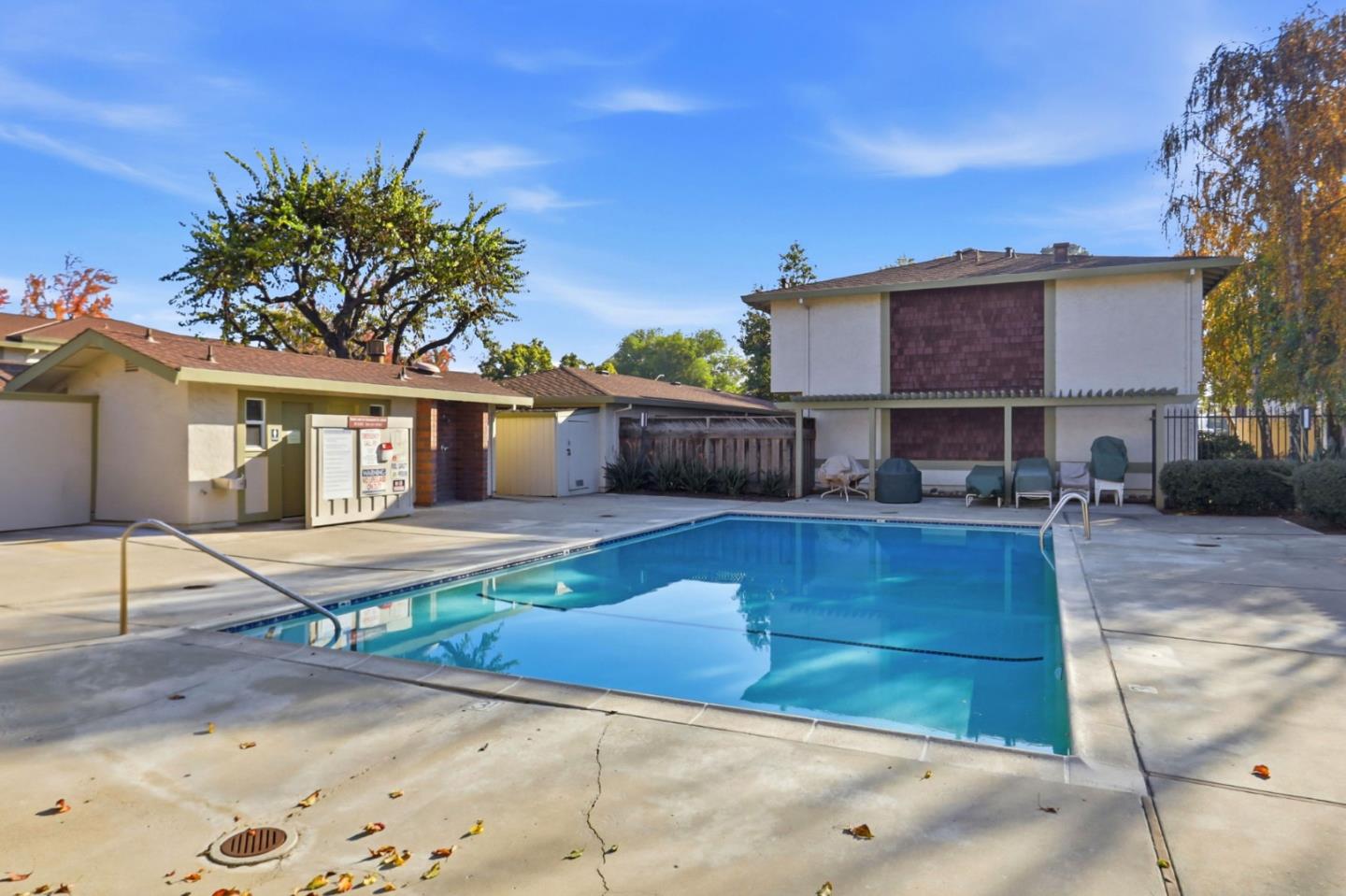 Detail Gallery Image 40 of 44 For 540 Valley Forge Way, Campbell,  CA 95008 - 3 Beds | 2/1 Baths