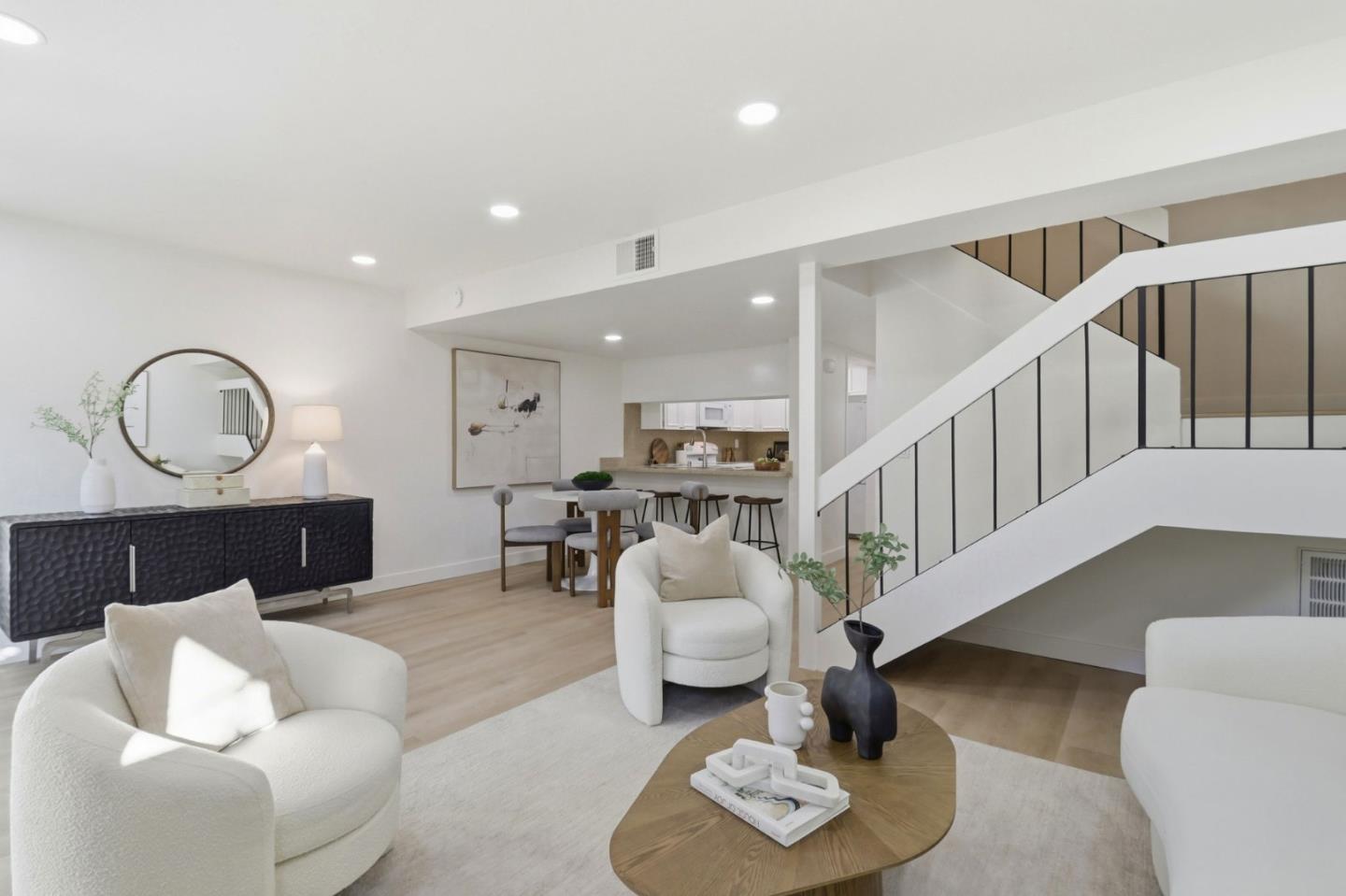 Detail Gallery Image 7 of 44 For 540 Valley Forge Way, Campbell,  CA 95008 - 3 Beds | 2/1 Baths