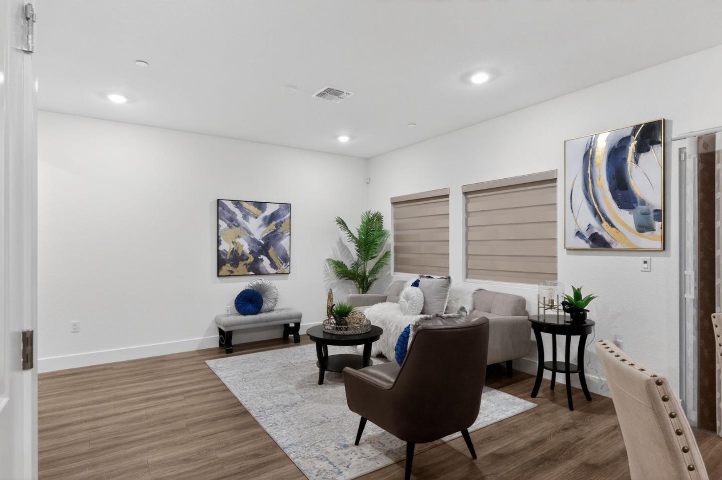 Detail Gallery Image 10 of 28 For 121 Mountaintop Ave, Hayward,  CA 94544 - 3 Beds | 2/1 Baths